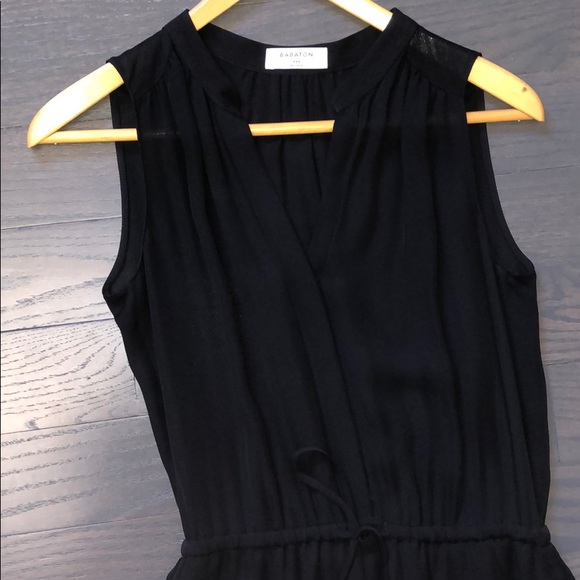 Black flattering Aritzia dress with pockets. - Picture 2 of 4